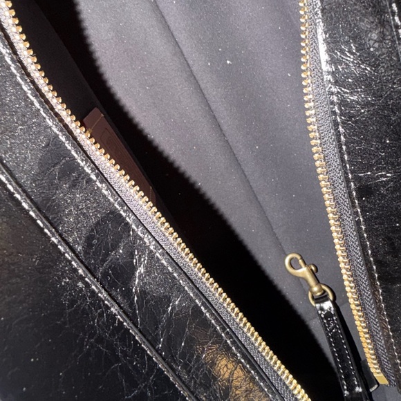 NWT Coach Empire 34 Shoulder Bag in Black Glazed Leather - Picture 5 of 9